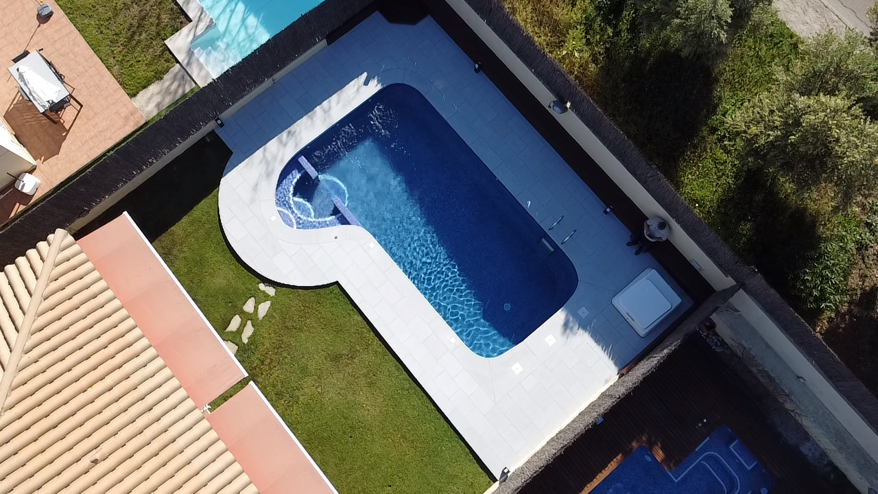 coronacion piscina