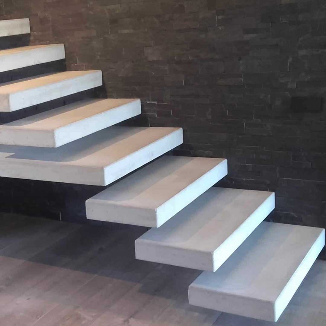 PIEDRA ARTIFICIAL PARA ESCALERAS